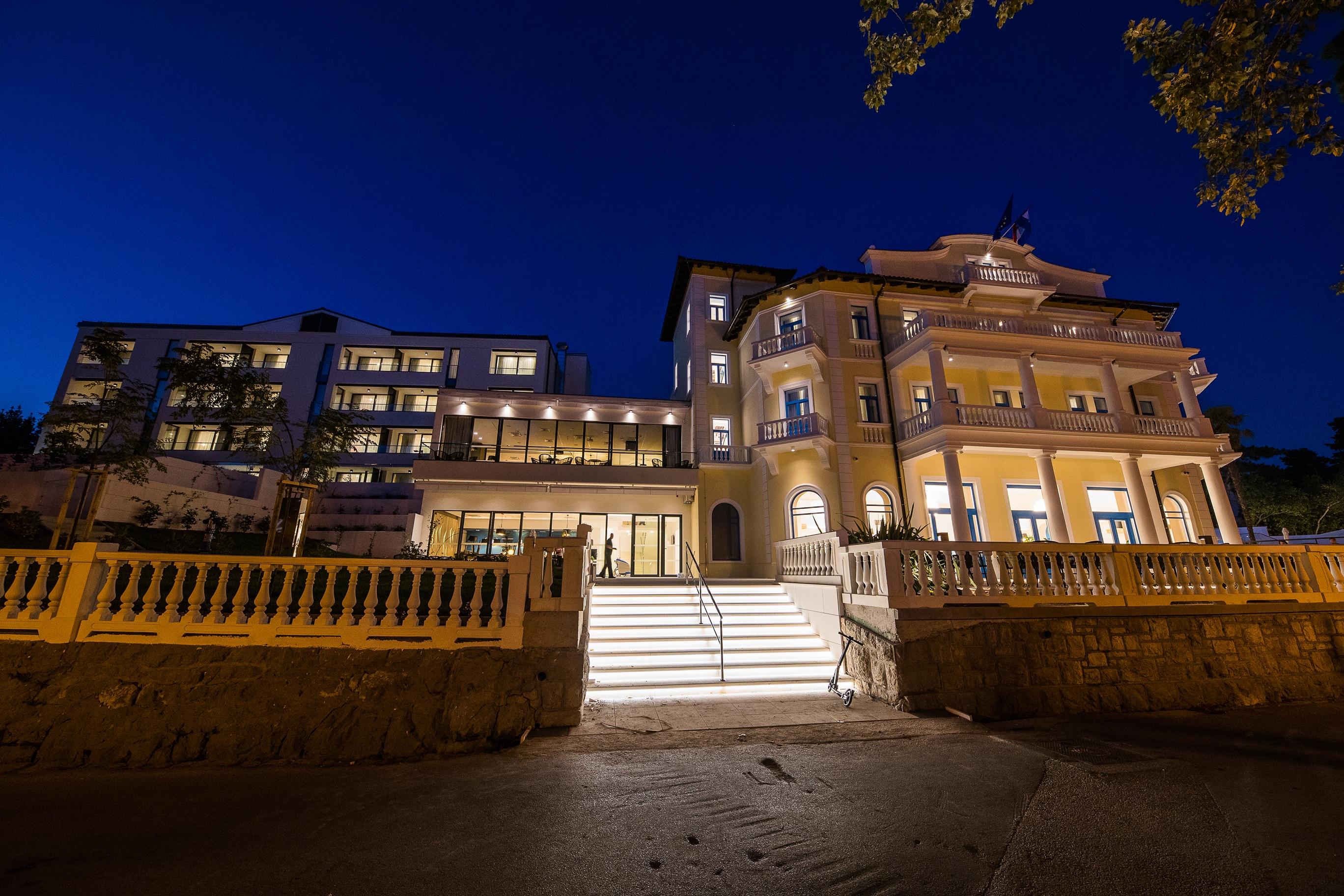 Boutique Hotel Esplanade (Adults Only) Crikvenica Ngoại thất bức ảnh